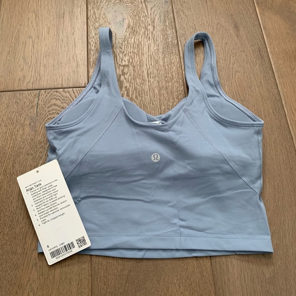 NWT Chambray Align tank size 6 - Picture 3 of 3